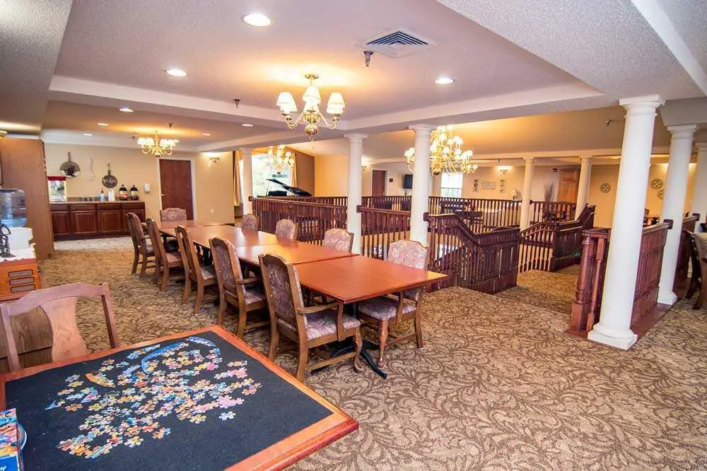 Photo of Edgewood Parkwood in Grand Forks, Assisted Living, Grand Forks, ND 3