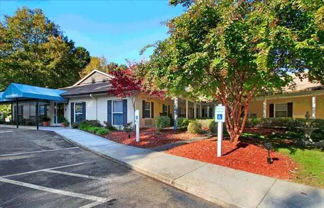 Photo of Elmcroft of Northridge, Assisted Living, Raleigh, NC 1