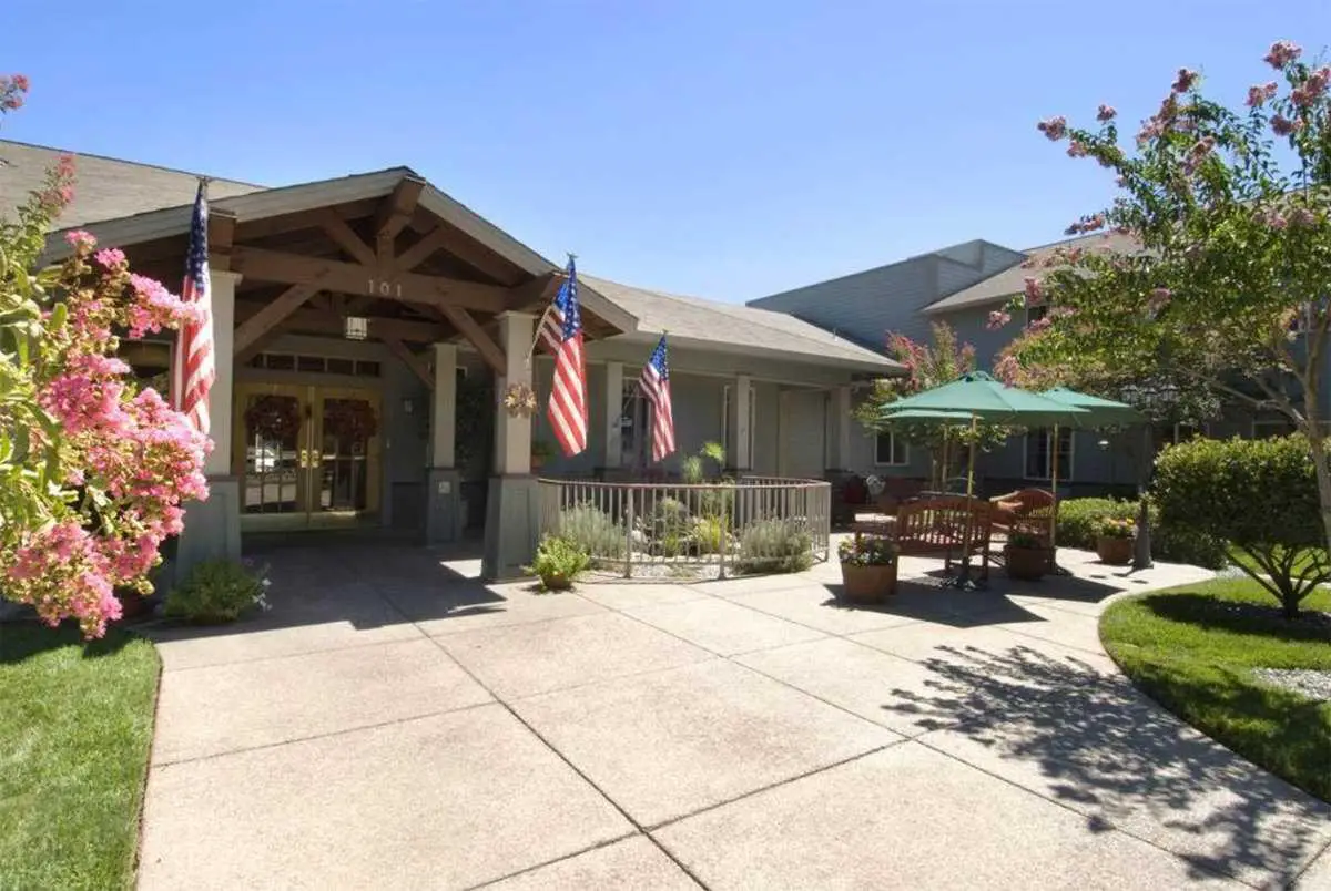 Photo of Oakdale Heights, Assisted Living, Redding, CA 9