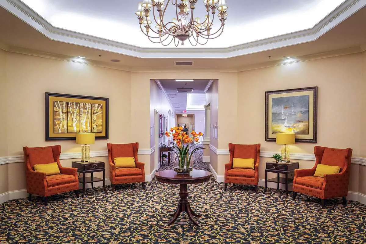 Photo of Benton House of Blue Springs, Assisted Living, Memory Care, Blue Springs, MO 6