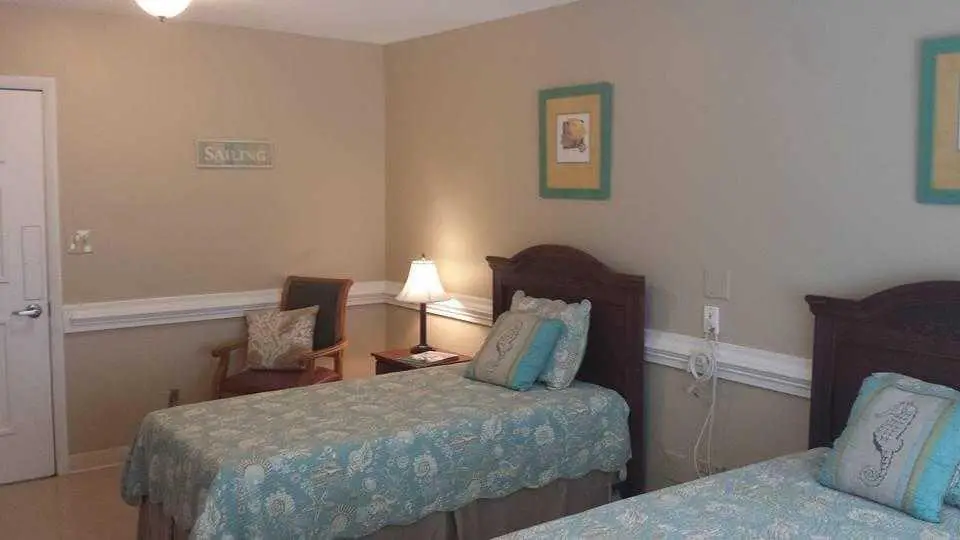 Photo of Castle Creek Memory Care, Assisted Living, Memory Care, Castle Hayne, NC 5