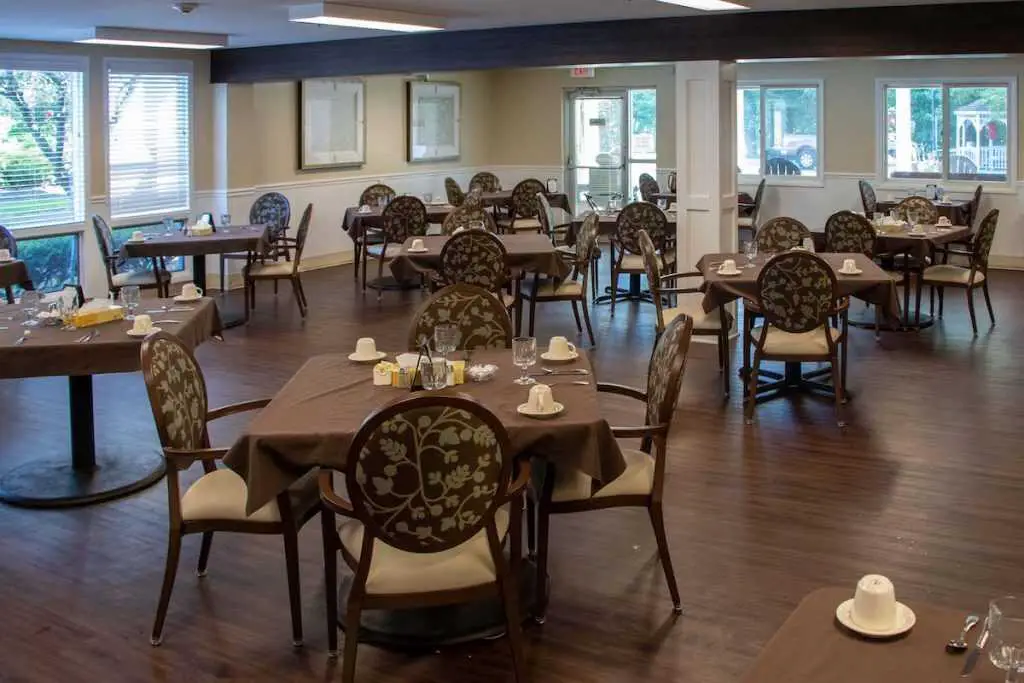 Independence Court of Erie Senior Living Community Assisted Living in Independence Court of Erie Senior Living Community Assisted Living in