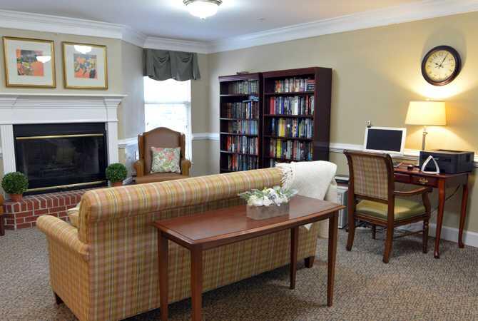 Photo of Kennesaw Place, Assisted Living, Kennesaw, GA 2