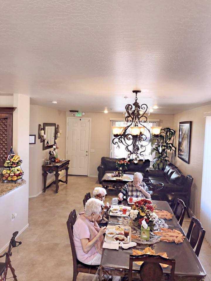 Photo of Paradise Life Care, Assisted Living, Surprise, AZ 3