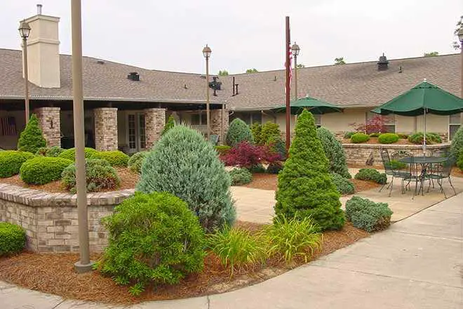 Photo of Brookdale Lenoir, Assisted Living, Lenoir, NC 9