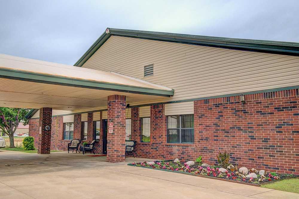 Photo of Countrywood Assisted Living and Memory Care, Assisted Living, Memory Care, Kingfisher, OK 3