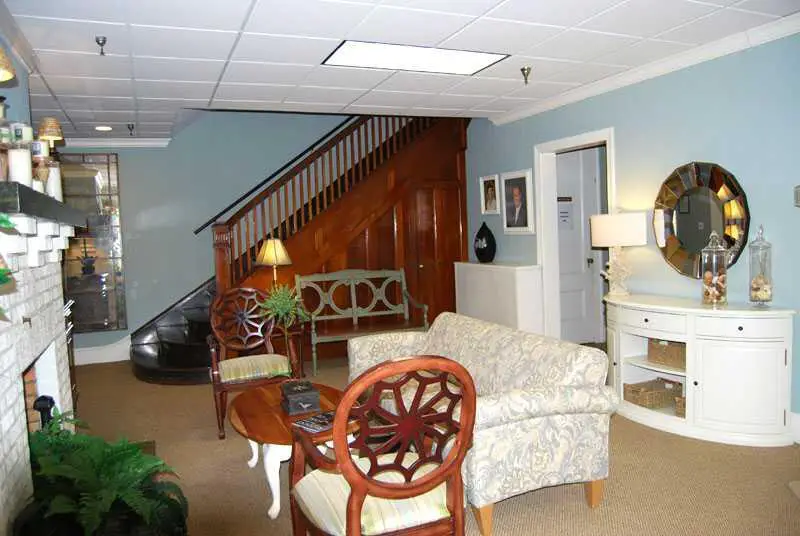 Photo of McPeak's Assisted Living, Assisted Living, Patchogue, NY 5