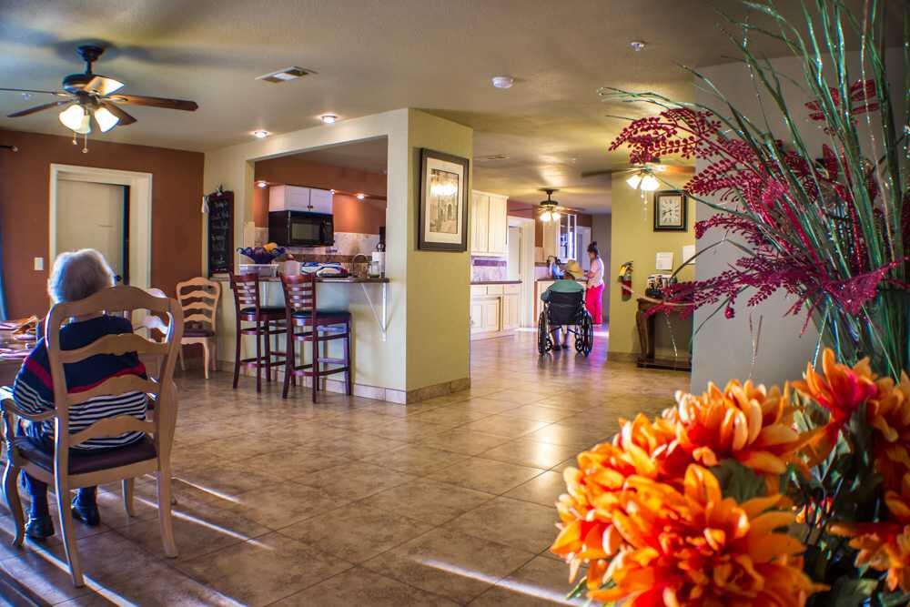 Photo of Sunrise Care Homes Sweetwater, Assisted Living, Scottsdale, AZ 6