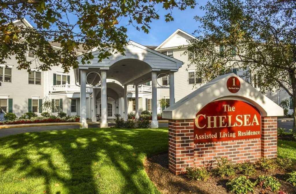 Photo of The Chelsea at Tinton Falls, Assisted Living, Tinton Falls, NJ 3