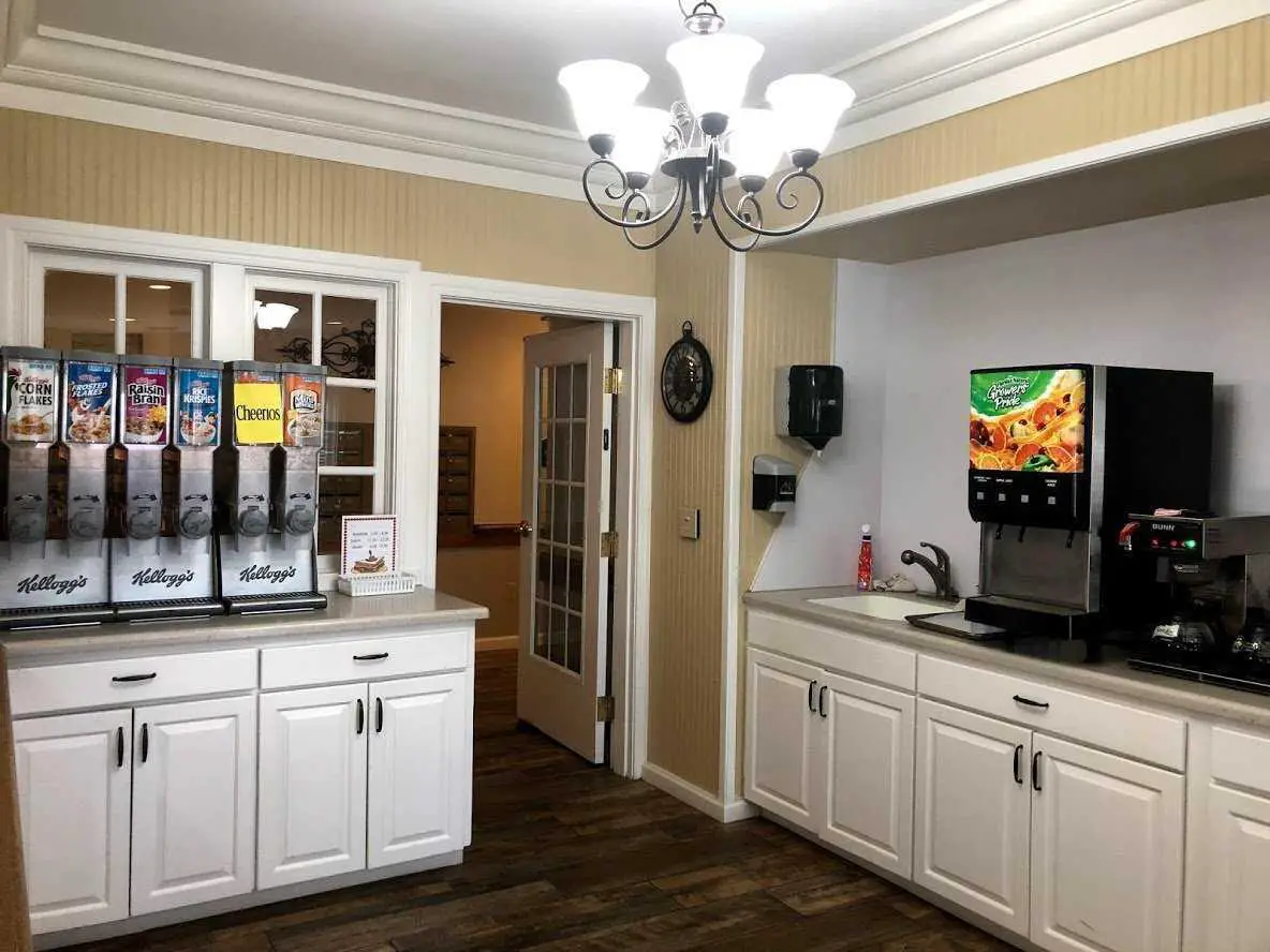 Photo of The Lodge at Ardmore Village, Assisted Living, Ardmore, OK 11