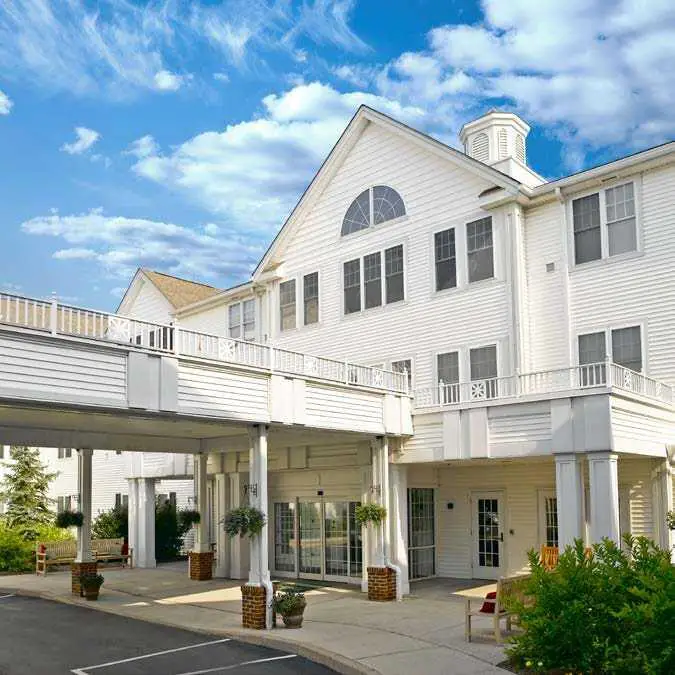 Photo of Atria Larson Place, Assisted Living, Hamden, CT 1