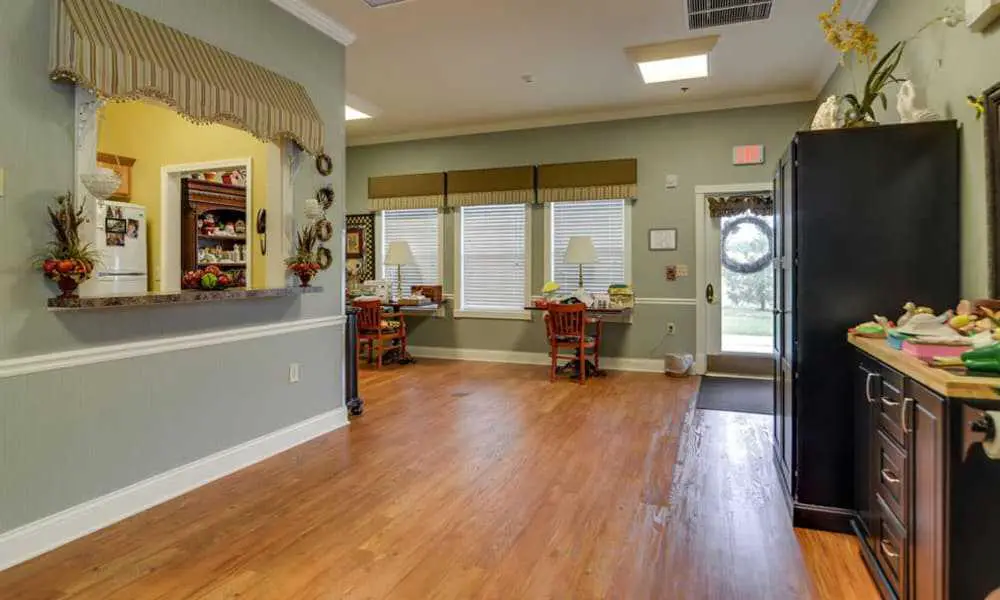 Photo of Azalea Court, Assisted Living, Smyrna, TN 6