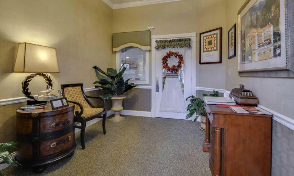 Azalea Court Senior Living Community Assisted Living in Smyrna TN Azalea Court Senior Living Community Assisted Living in Smyrna TN