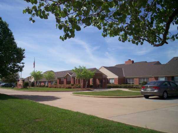 Photo of Azalea Estates of Shreveport, Assisted Living, Shreveport, LA 6