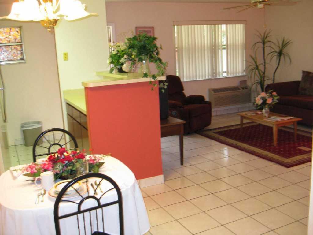 Photo of Eastside Active Living, Assisted Living, Hollywood, FL 5