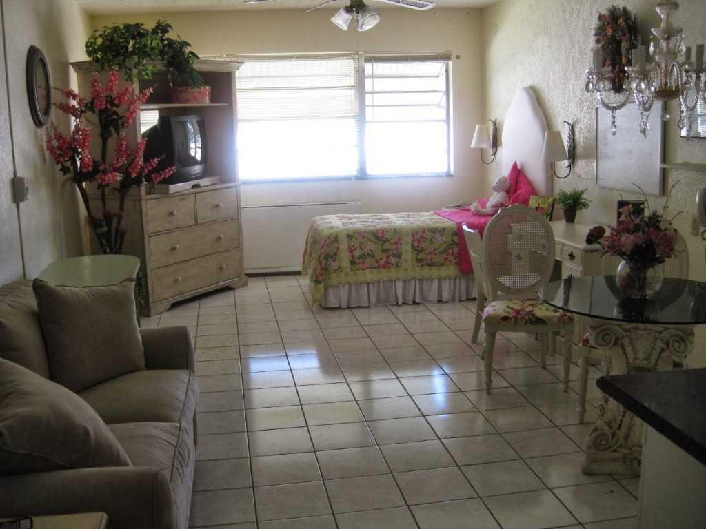 Photo of Eastside Active Living, Assisted Living, Hollywood, FL 9