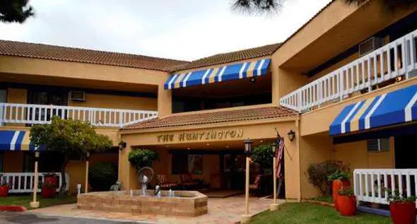 Photo of Huntington Retirement Hotel, Assisted Living, Torrance, CA 4