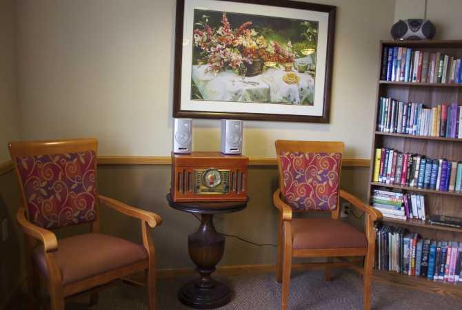 Photo of Oak Gardens Place, Assisted Living, Altoona, WI 8