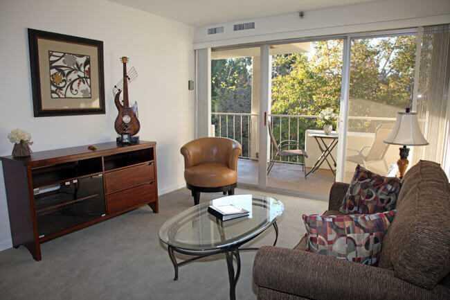 Photo of Ventura Townehouse, Assisted Living, Ventura, CA 8