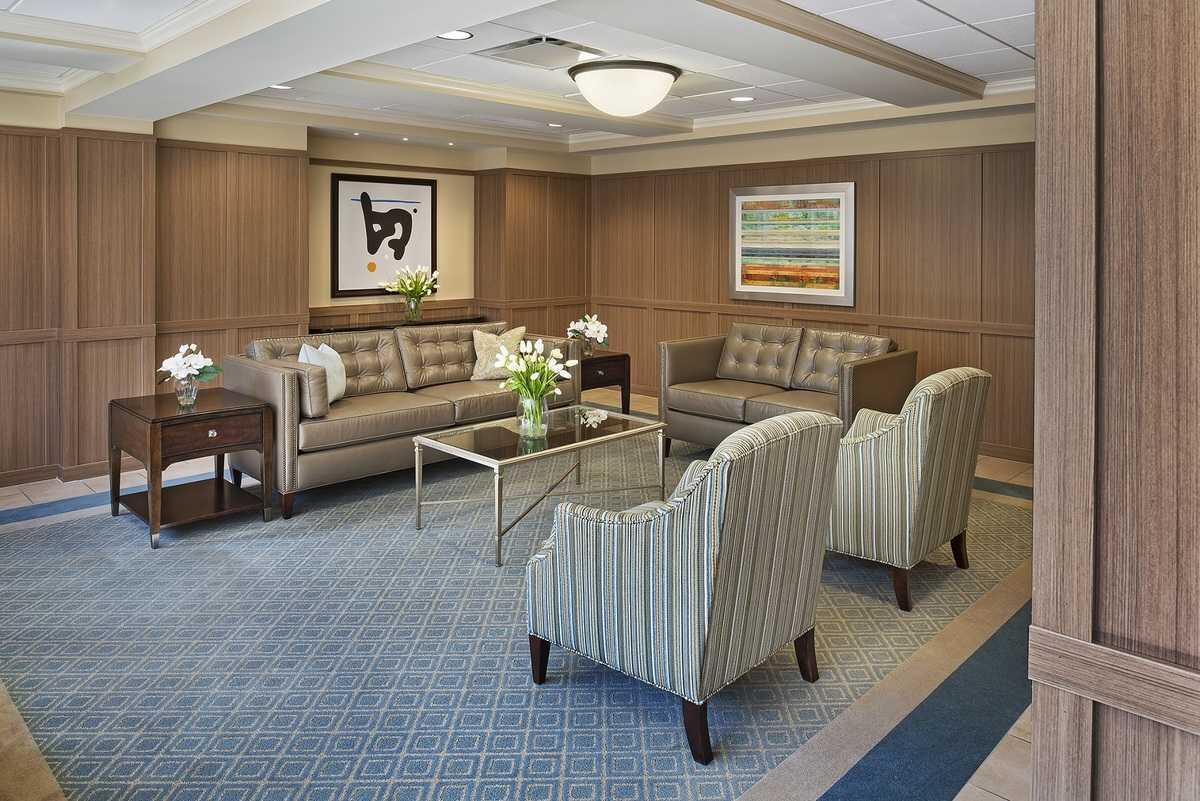 Photo of American House Grosse Pointe at Cottage, Assisted Living, Grosse Pointe Farms, MI 3