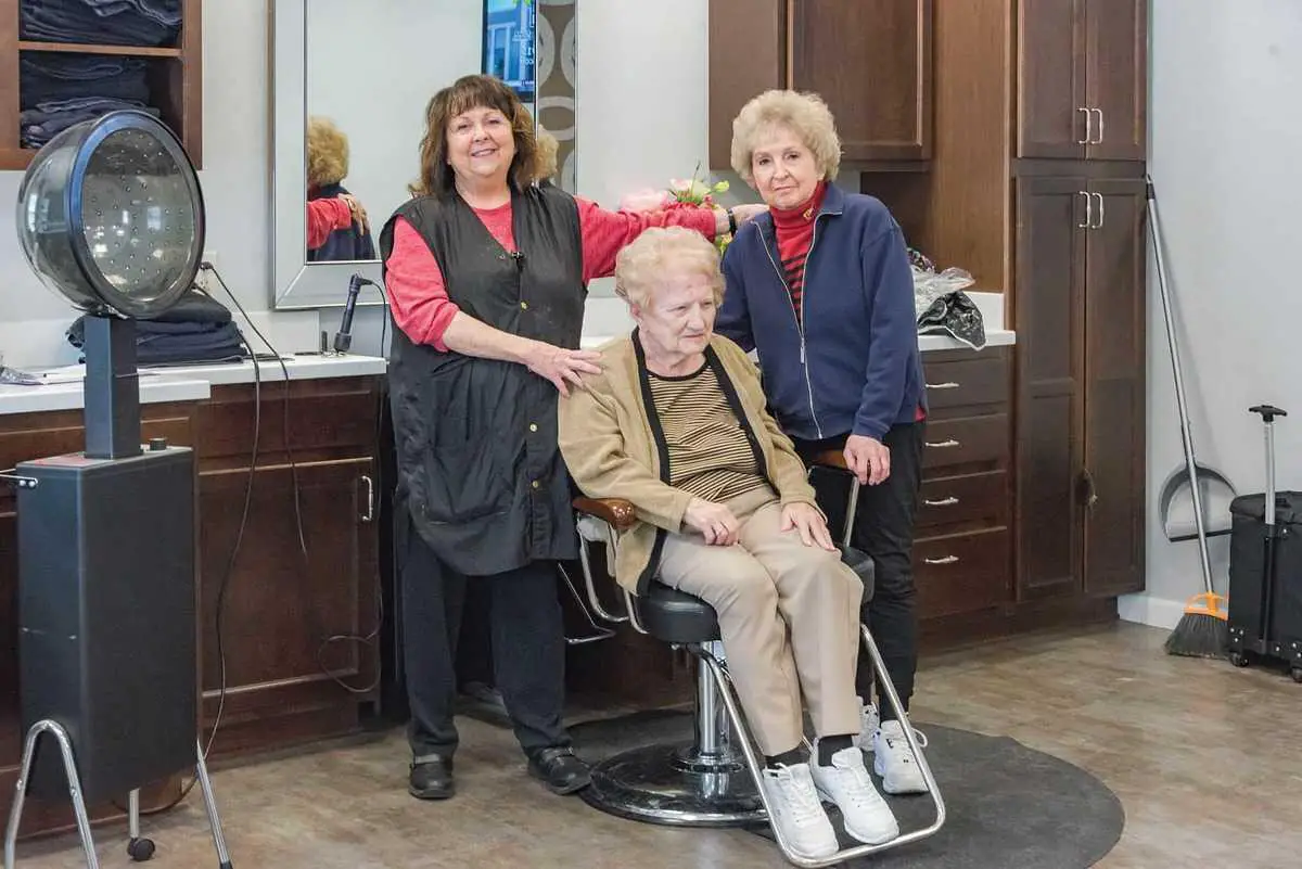 Photo of Traditions at Brookside, Assisted Living, McCordsville, IN 9