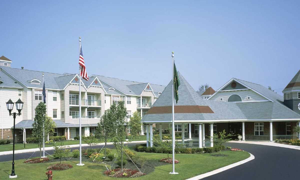 Photo of Waltonwood at Cherry Hill, Assisted Living, Canton, MI 8