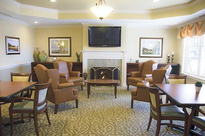 Photo of Brookdale Bath, Assisted Living, Akron, OH 5
