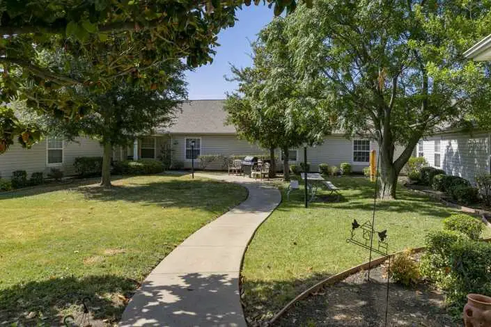 Photo of Cedar Hills Senior Living, Assisted Living, Cedar Hill, TX 9