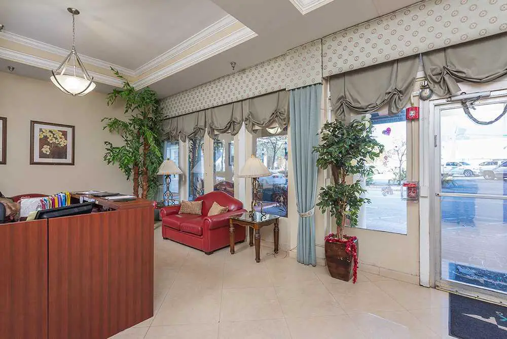 Photo of Colonial Assisted Living at Miami, Assisted Living, Miami Gardens, FL 9