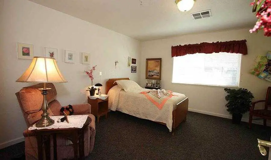 Photo of Oak Terrace Memory Care, Assisted Living, Memory Care, Soulsbyville, CA 1