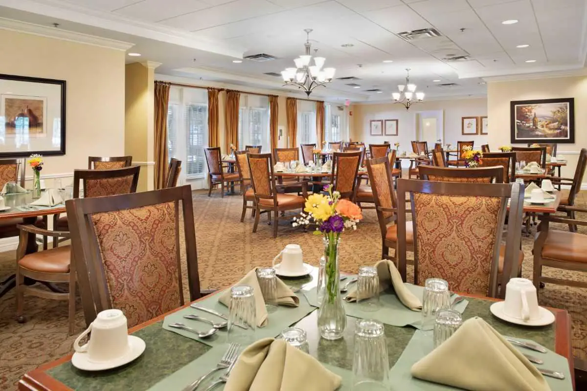 Photo of Brighton Gardens of St. Charles, Assisted Living, Saint Charles, IL 4