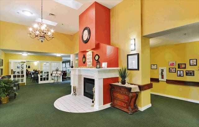 Photo of Elmcroft of Kingsport, Assisted Living, Kingsport, TN 4