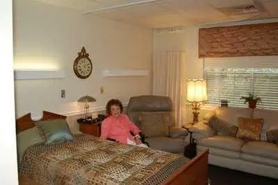 Photo of Lakeview Nursing Center, Assisted Living, Nursing Home, Gulfport, MS 5
