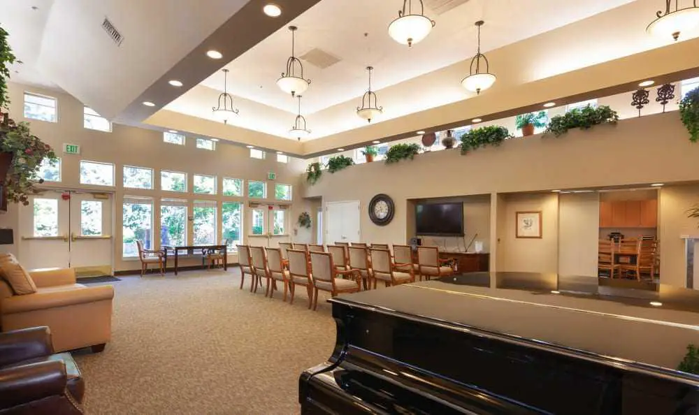 Photo of Pacific Gardens Alzheimer's Special Care Center, Assisted Living, Memory Care, Portland, OR 3