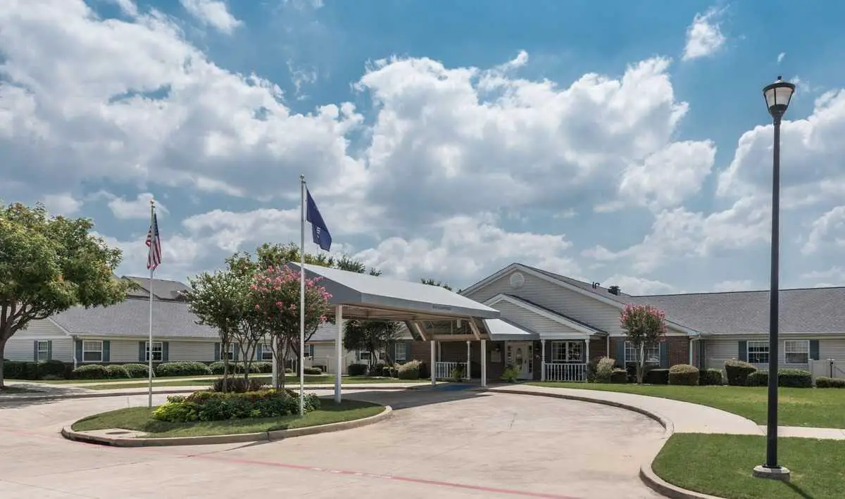 Arden Courts of Richardson Senior Living Community Assisted Living in Arden Courts of Richardson Senior Living Community Assisted Living in
