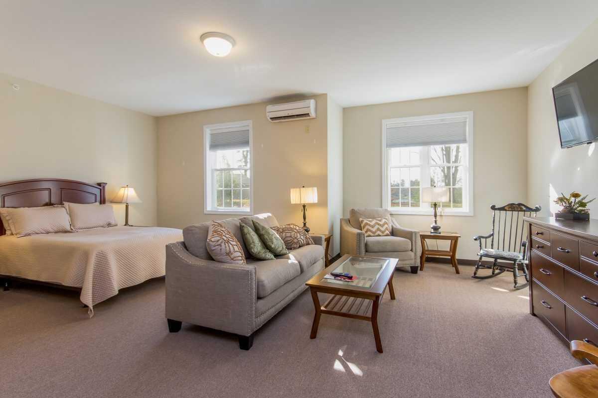 Photo of Beaver Lake Lodge Assisted Living, Assisted Living, Derry, NH 11
