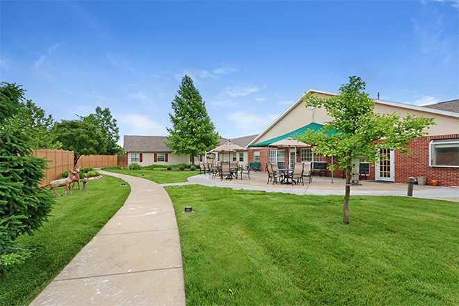 Photo of Brookdale College Square, Assisted Living, Overland Park, KS 1