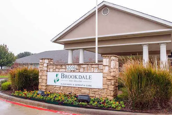 Photo of Brookdale Oak Hollow, Assisted Living, Bedford, TX 1