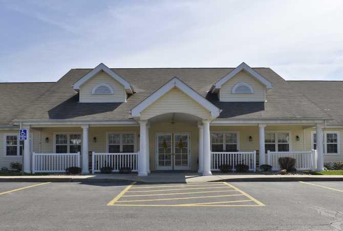 Photo of Clen-Moore Place, Assisted Living, New Castle, PA 11