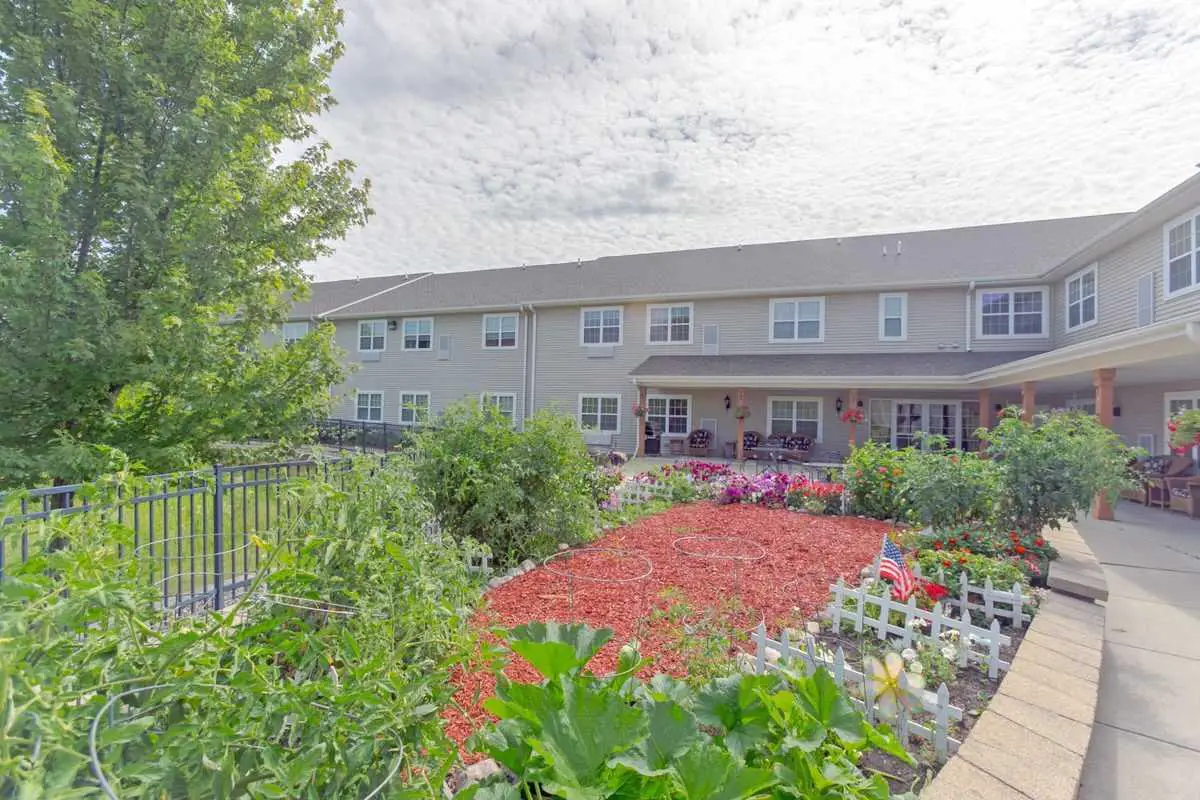 Photo of Heritage Woods of Yorkville, Assisted Living, Yorkville, IL 11