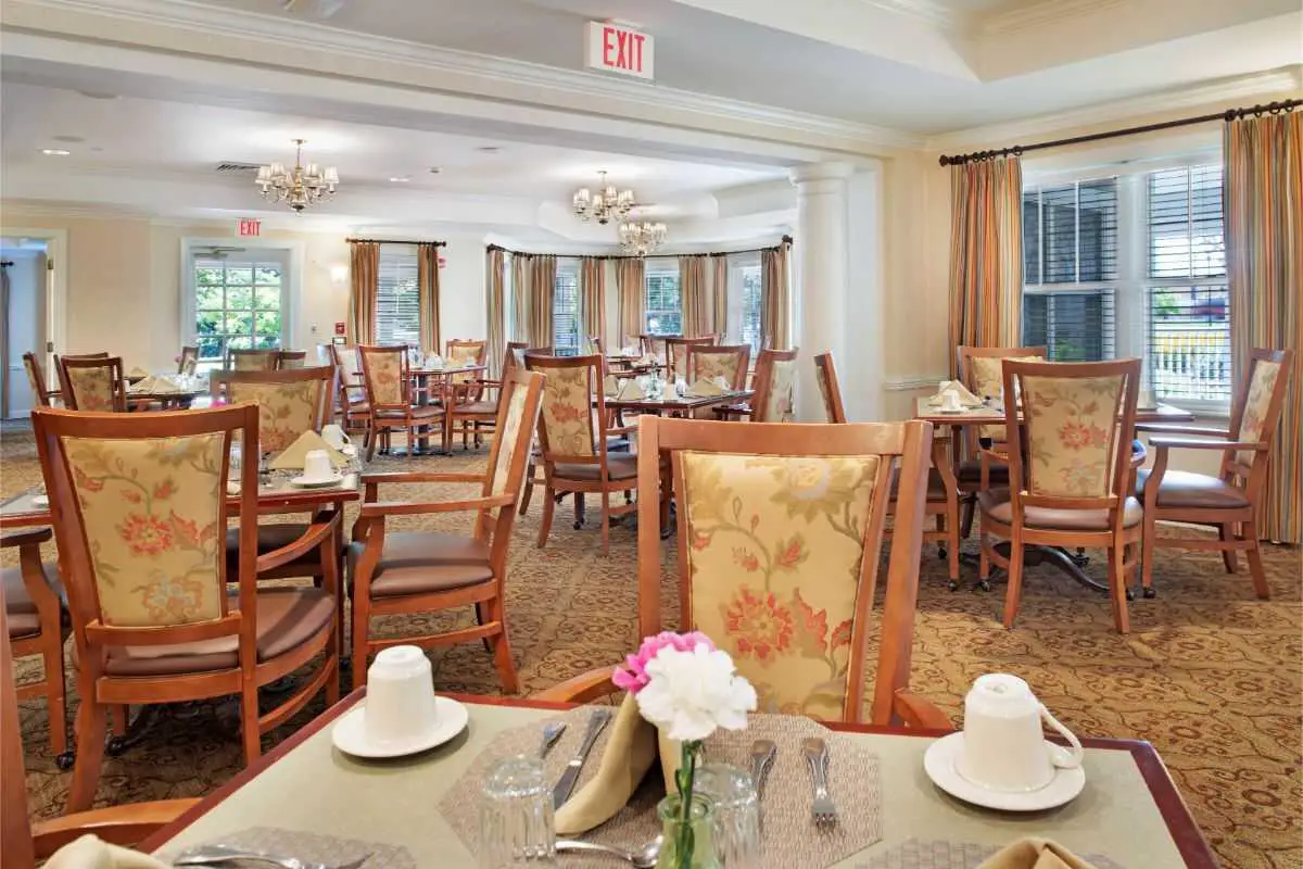 Photo of Sunrise of Naperville North, Assisted Living, Naperville, IL 7