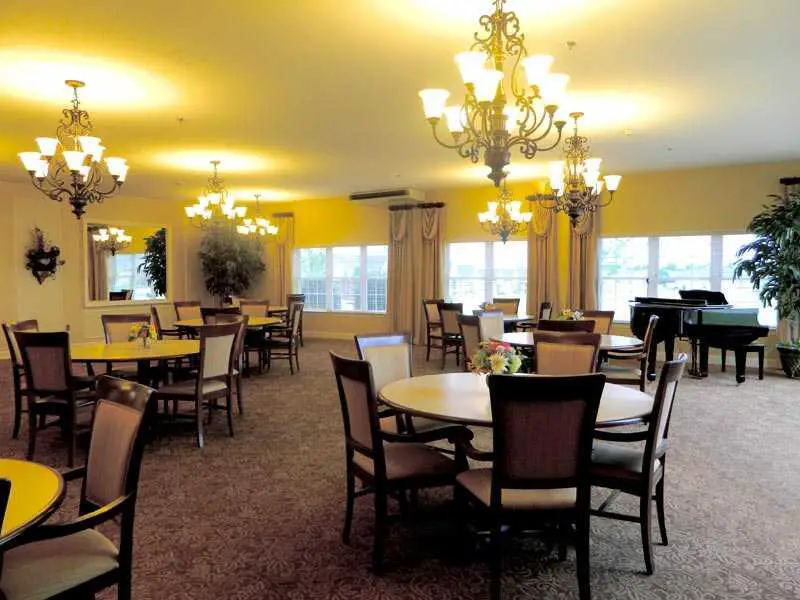 Photo of Twin Oaks at Heritage Pointe, Assisted Living, Memory Care, Wentzville, MO 2