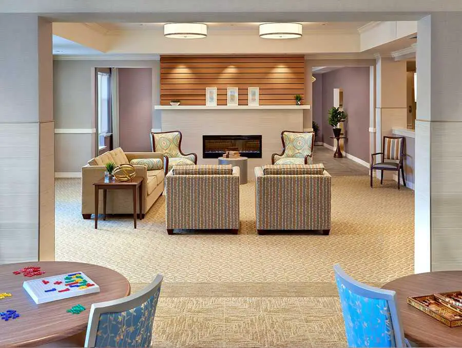 Amber Court Assisted Living of Elizabeth Senior Living Community Amber Court Assisted Living of Elizabeth Senior Living Community