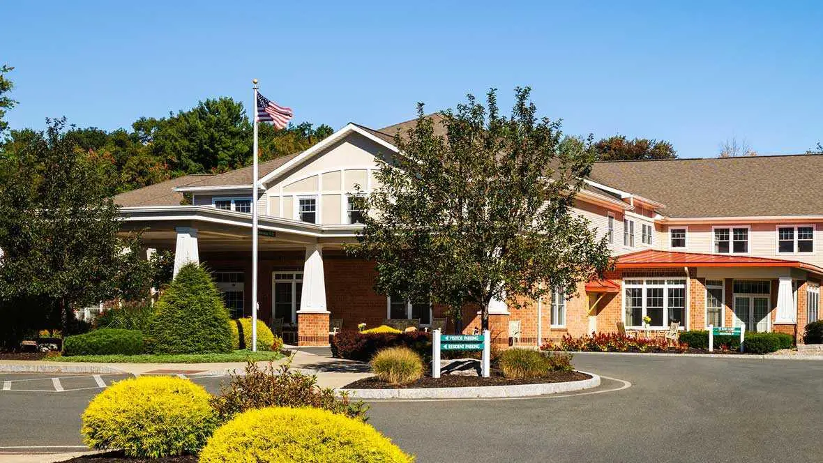 Photo of Atria Delmar Place, Assisted Living, Delmar, NY 3