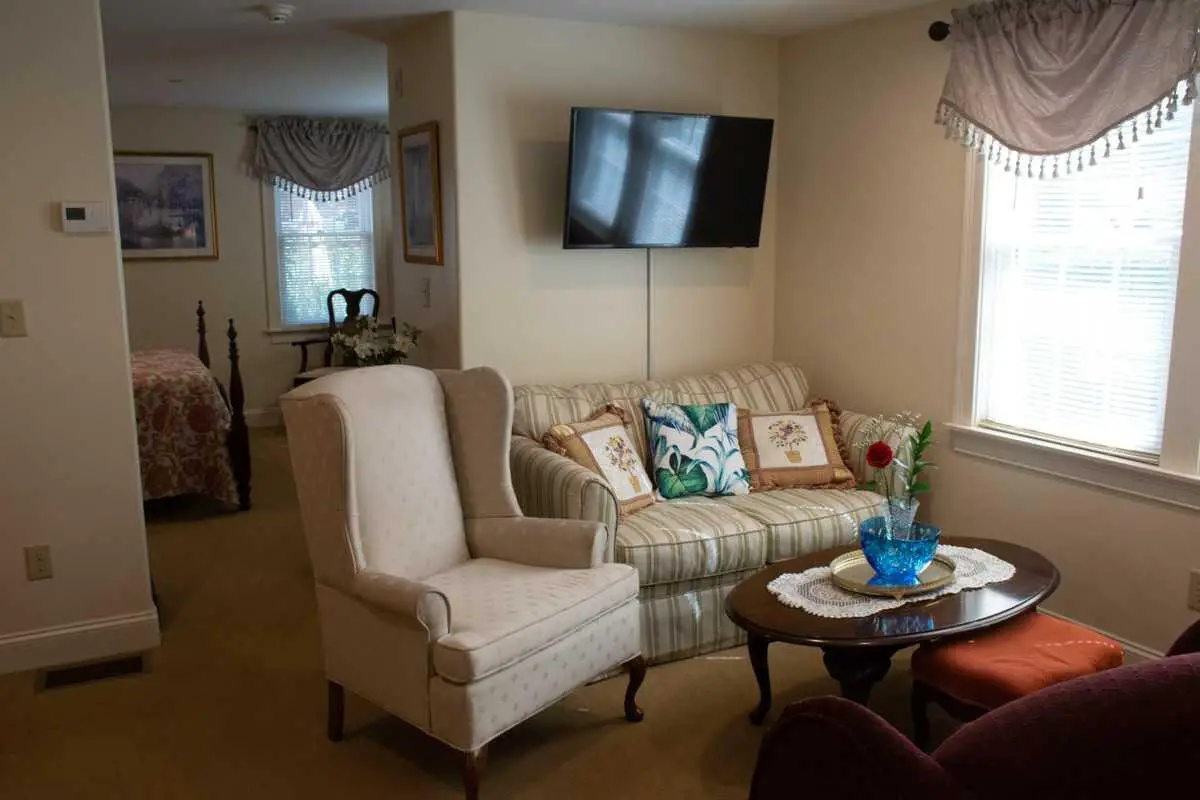 Photo of Decatur House, Assisted Living, Sandwich, MA 7