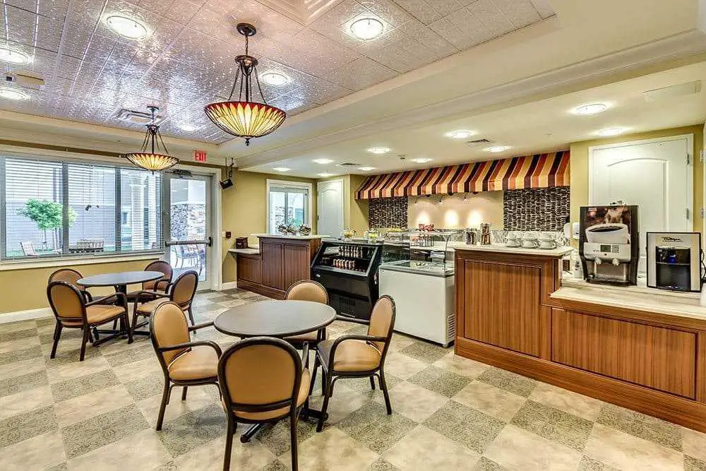 Photo of Discovery Village at Naples, Assisted Living, Naples, FL 10