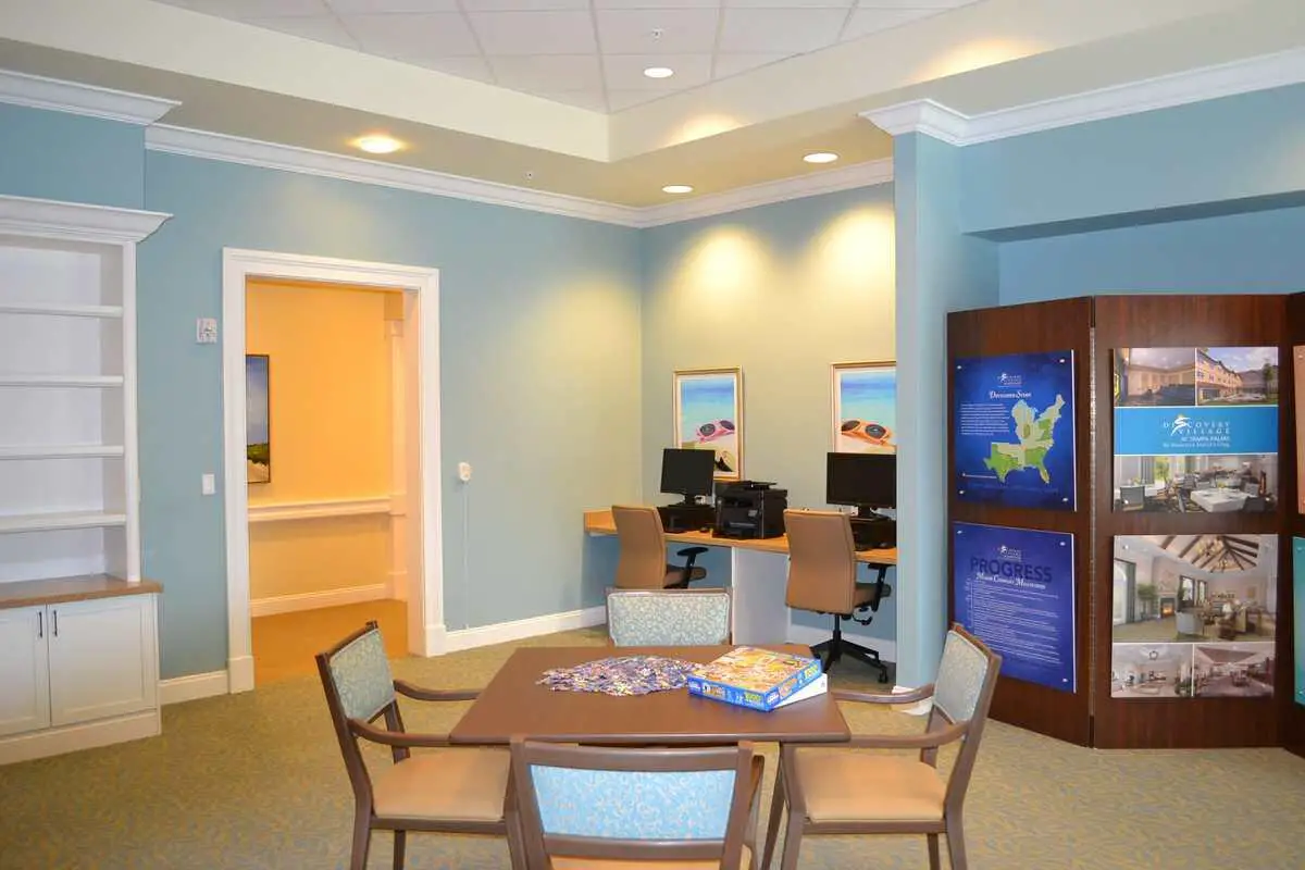 Photo of Discovery Village at Tampa Palms, Assisted Living, Tampa, FL 5