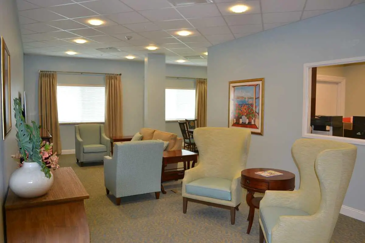 Photo of Discovery Village at Tampa Palms, Assisted Living, Tampa, FL 6