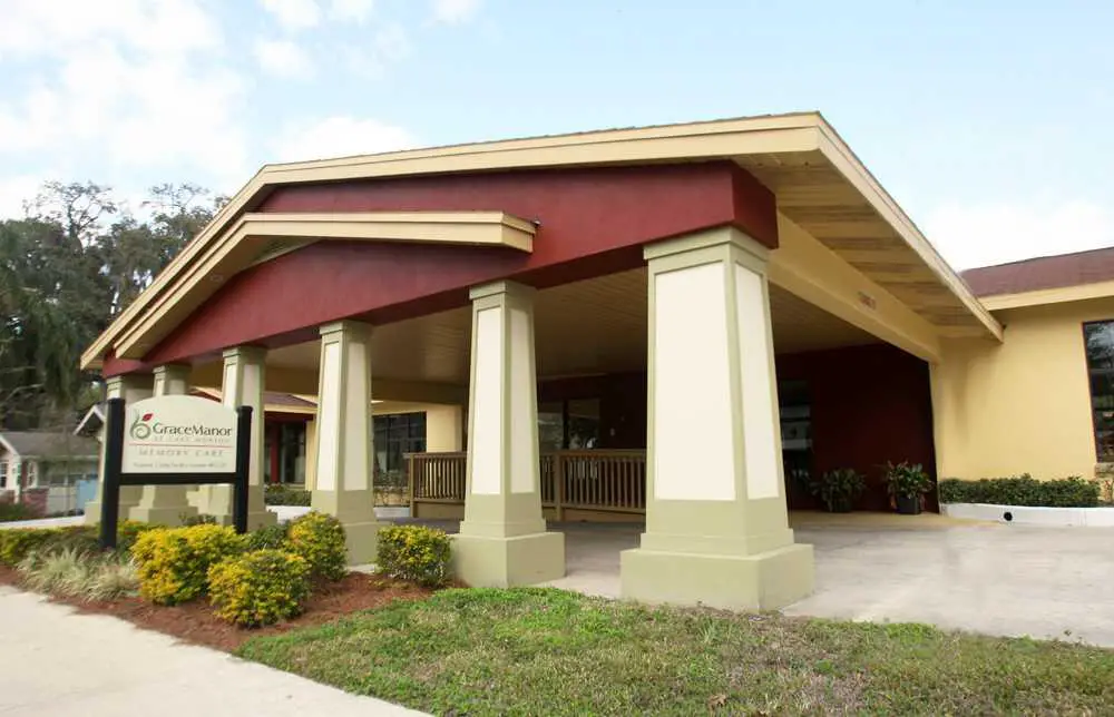 Photo of Grace Manor at Lake Morton, Assisted Living, Lakeland, FL 9