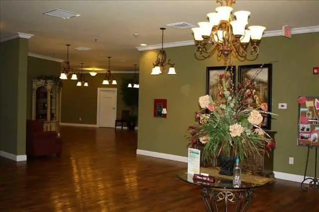 Photo of Stonecrest Assisted Living, Assisted Living, Lafayette, TN 5